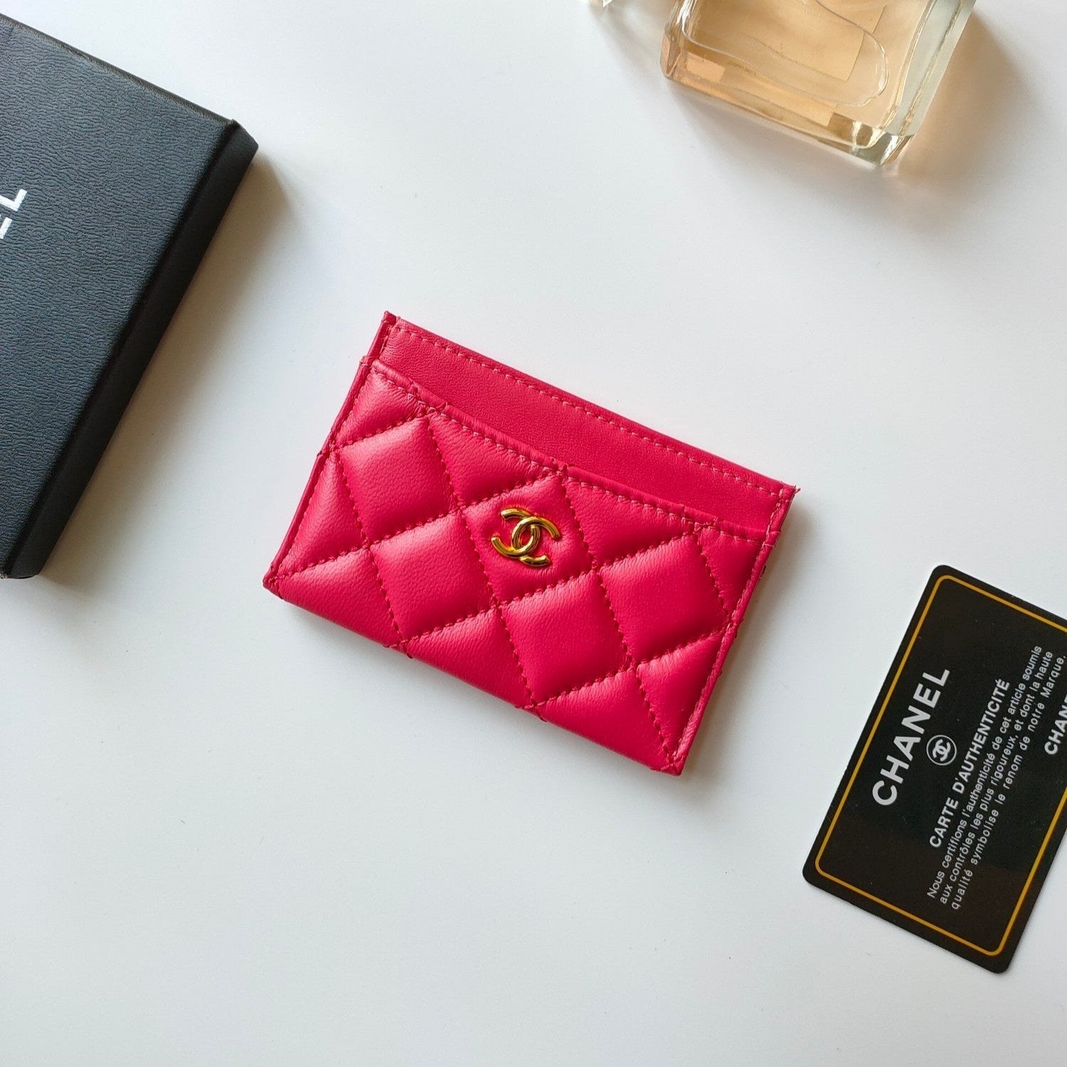 CHANEL CARD HOLDER 11.2 RED PINK CALFSKIN GOLD ICON