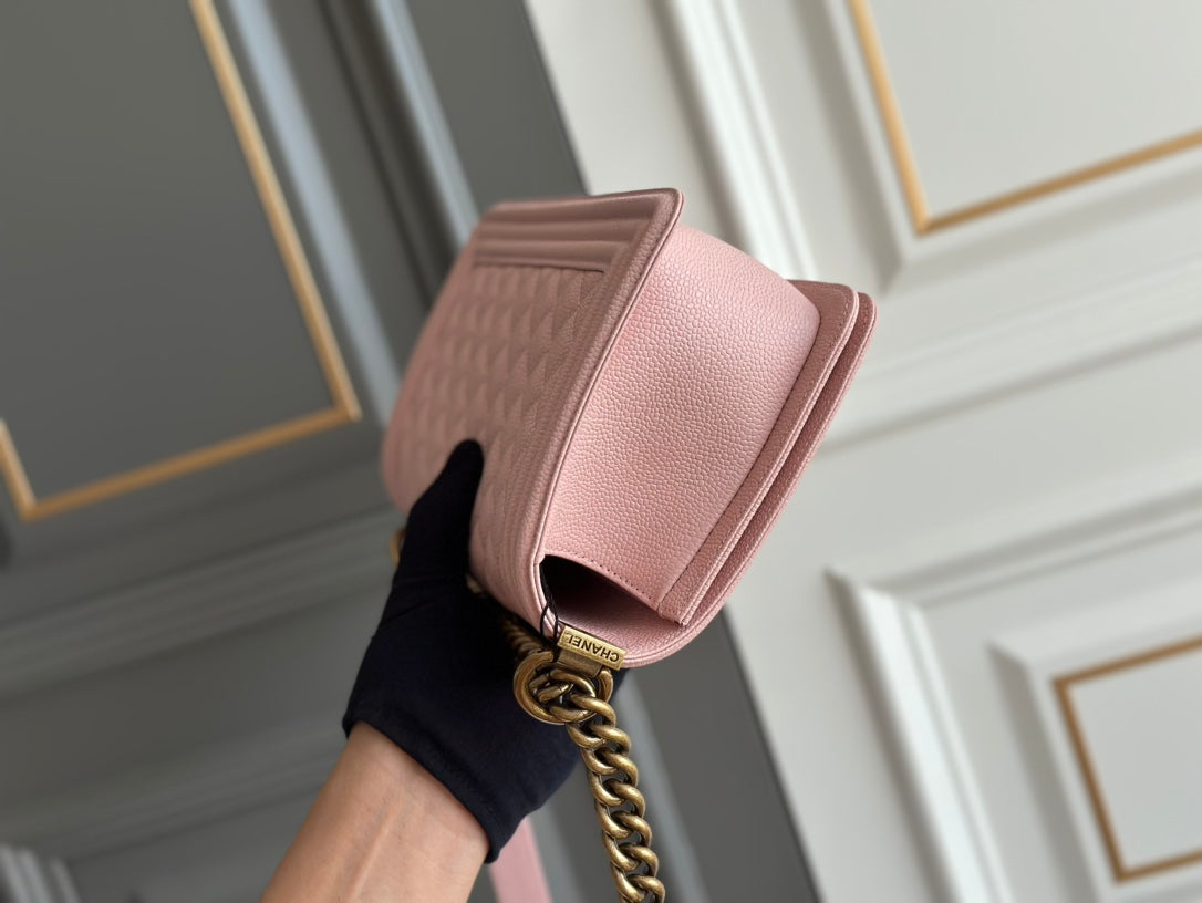 CHANEL boy medium 25 pink quilted caviar antique ghw