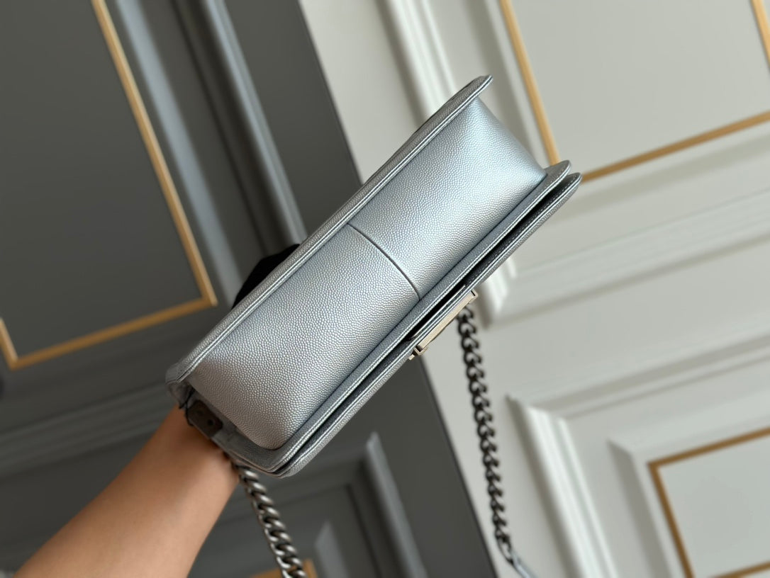 CHANEL boy medium 25 grey quilted caviar ruthenium hardware