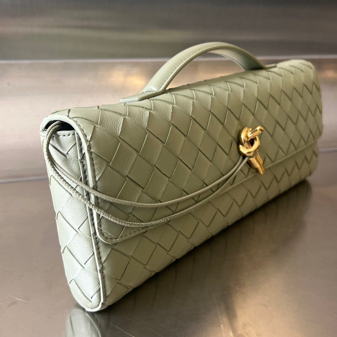 Bottega Veneta BV Long Clutch Andiamo With Handle 31cm Light Green Calfskin Ghw