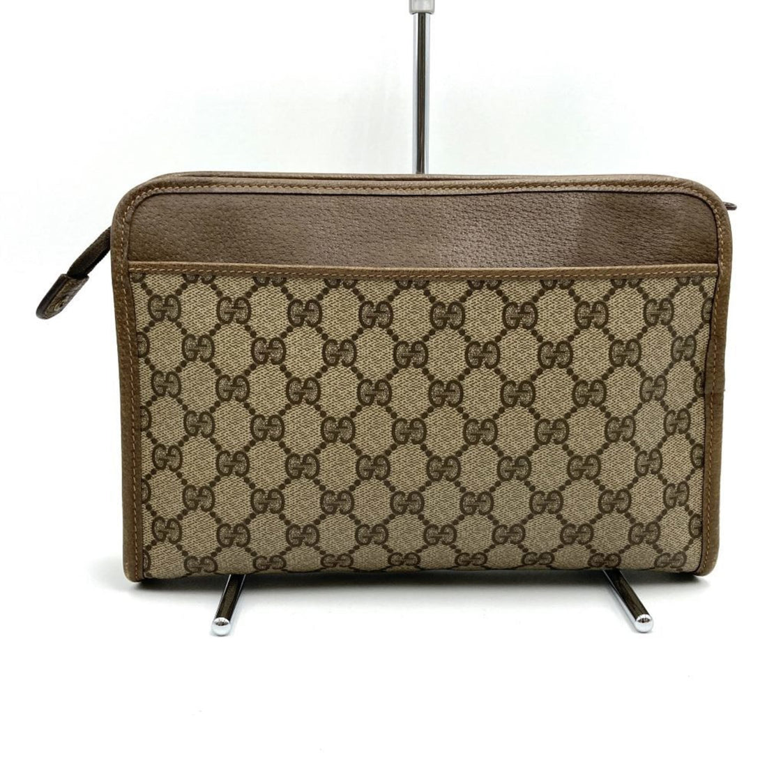 Gucci  Gg Supreme Clutch Bag