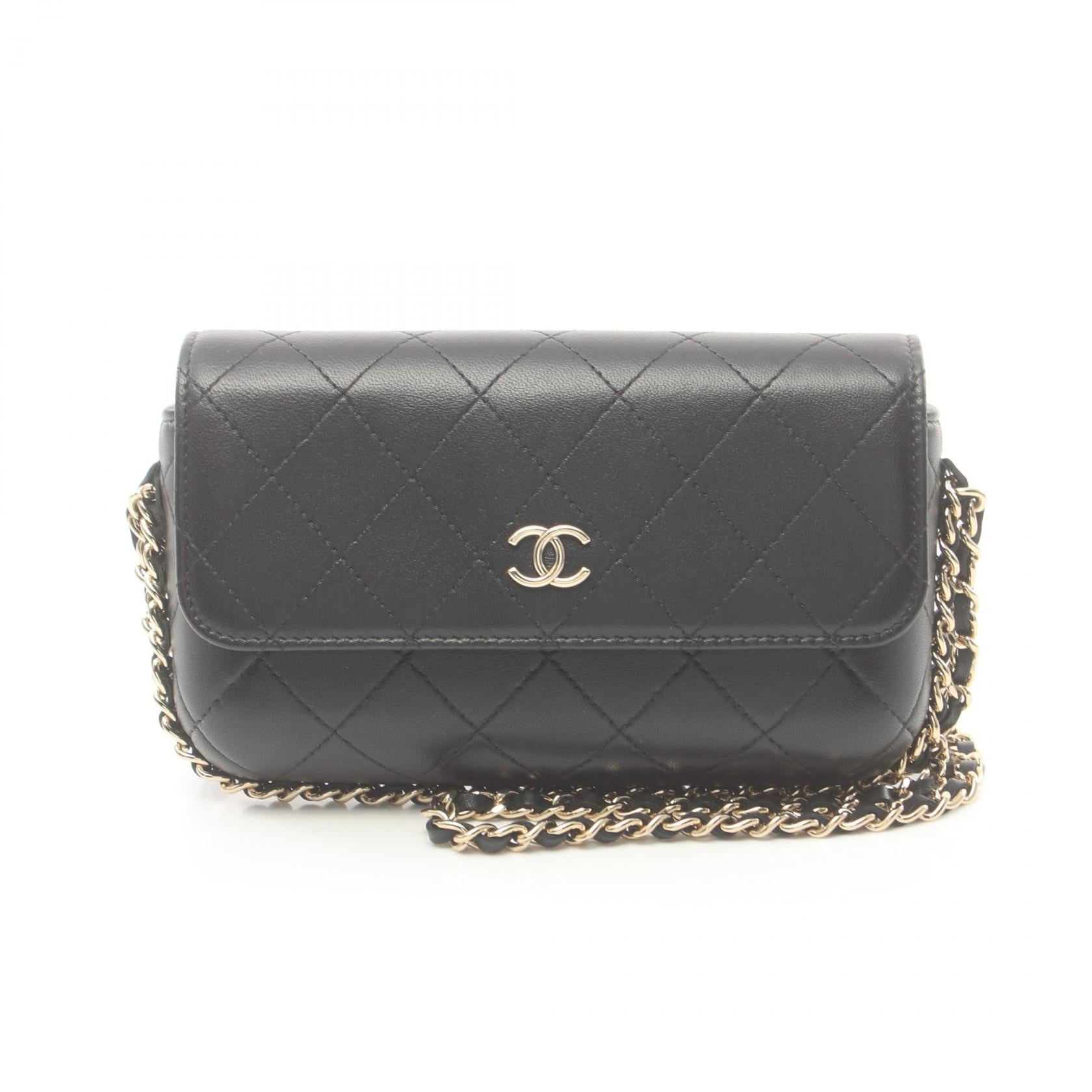 Chanel Lambskin Matelasse Shoulder Bag AP2839
