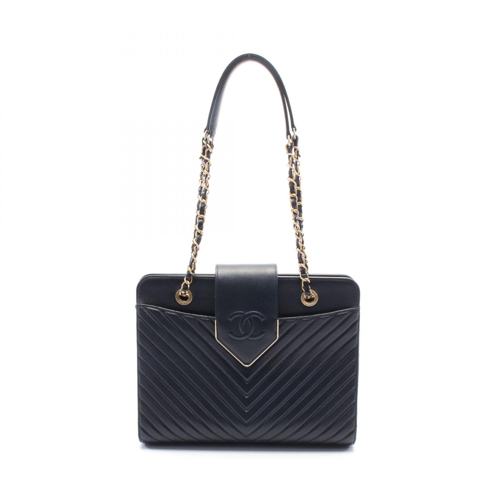 Chanel Chevron V Stitch Leather Shoulder Bag