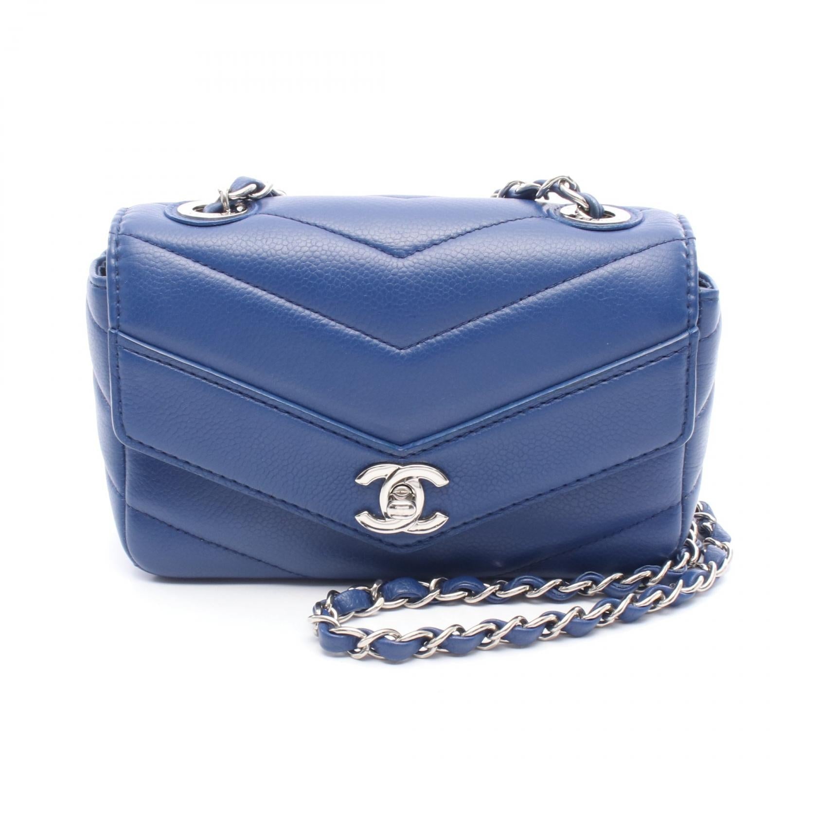 Chanel Chevron V Stitch Grained Calfskin Shoulder Bag