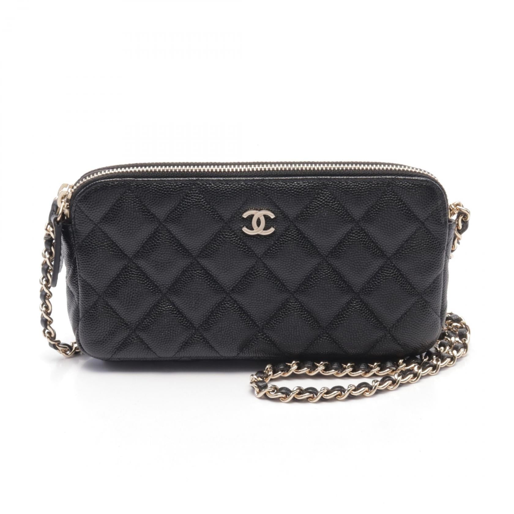 Chanel Caviar Skin Matelasse Shoulder Bag A82527