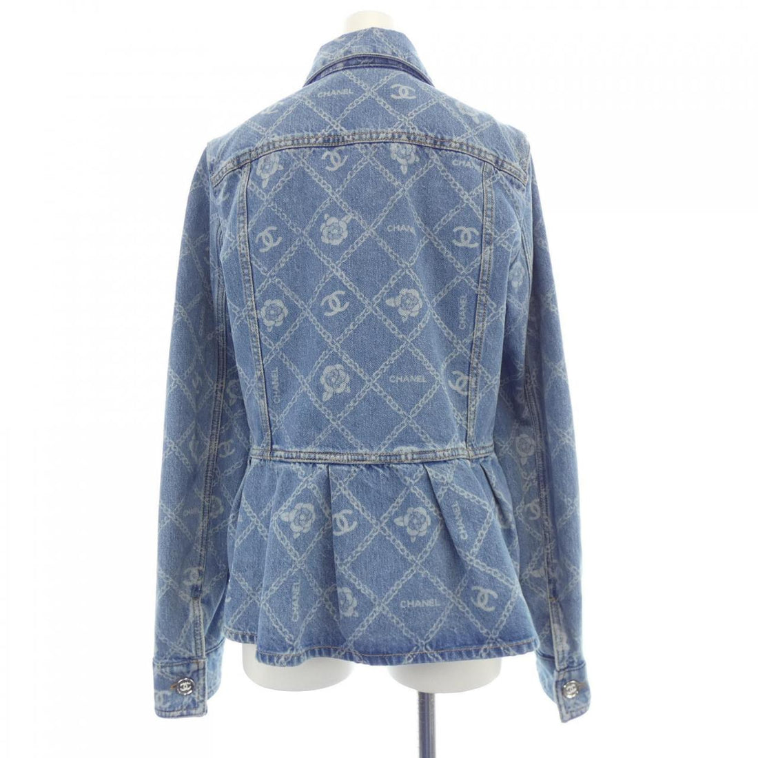Chanel P75260V66857 Denim Jacket