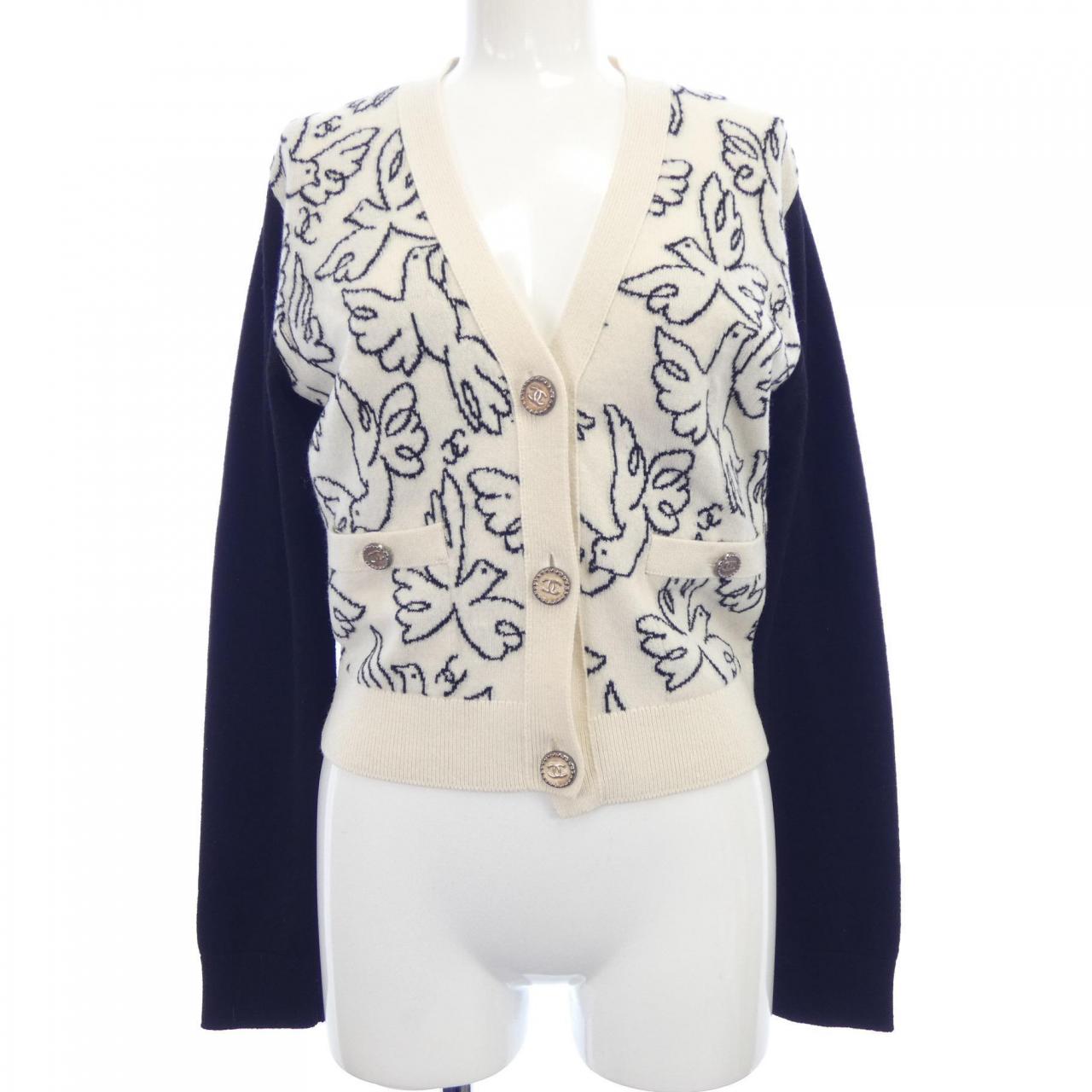 Chanel P72120K10347 Cashmere Cardigan