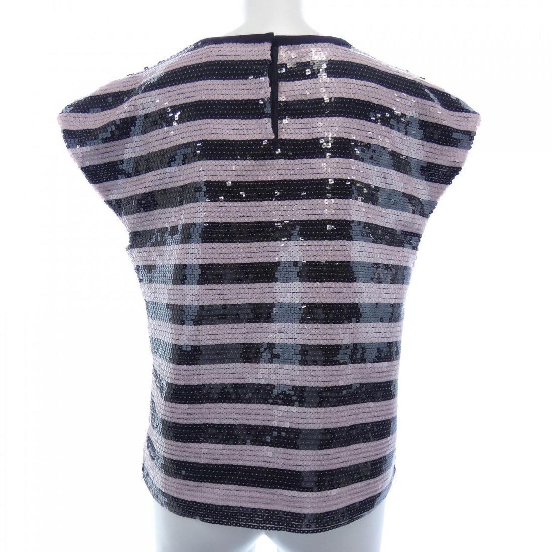 Chanel P71968V63381 Top