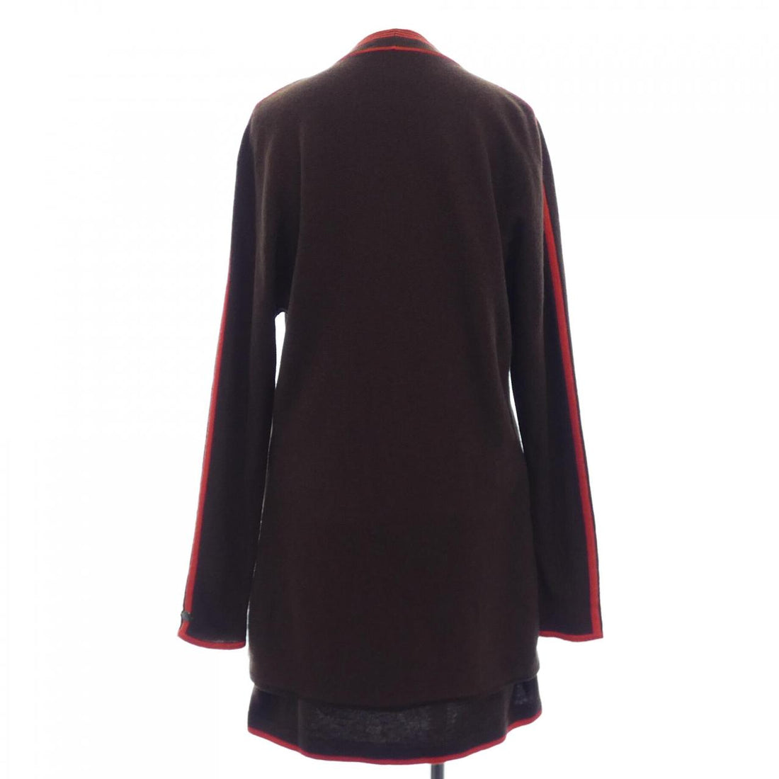 Chanel P09629V00380 97A Cashmere Three-piece Set