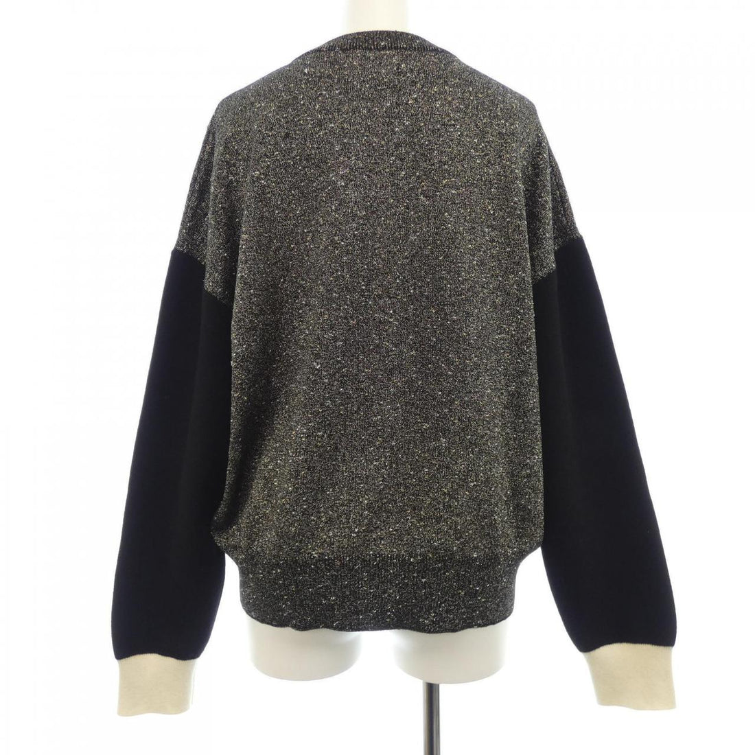 Chanel P62886K48477 Cashmere Knit