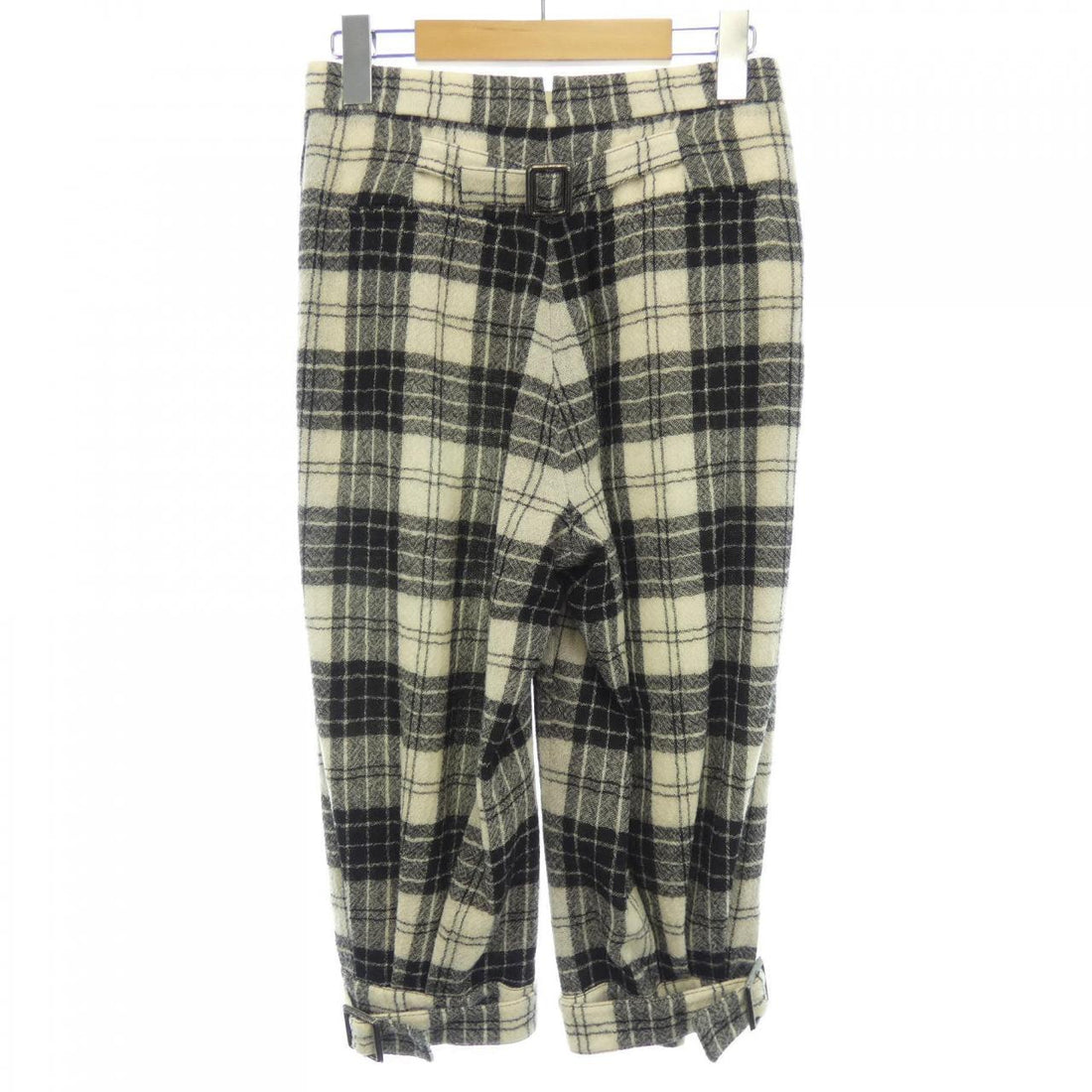 Chanel P46381V34368 Pants