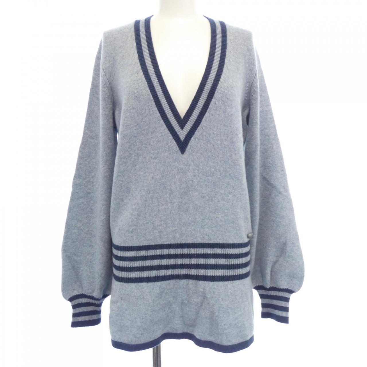Chanel P51247K06577 100% Cashmere Knit