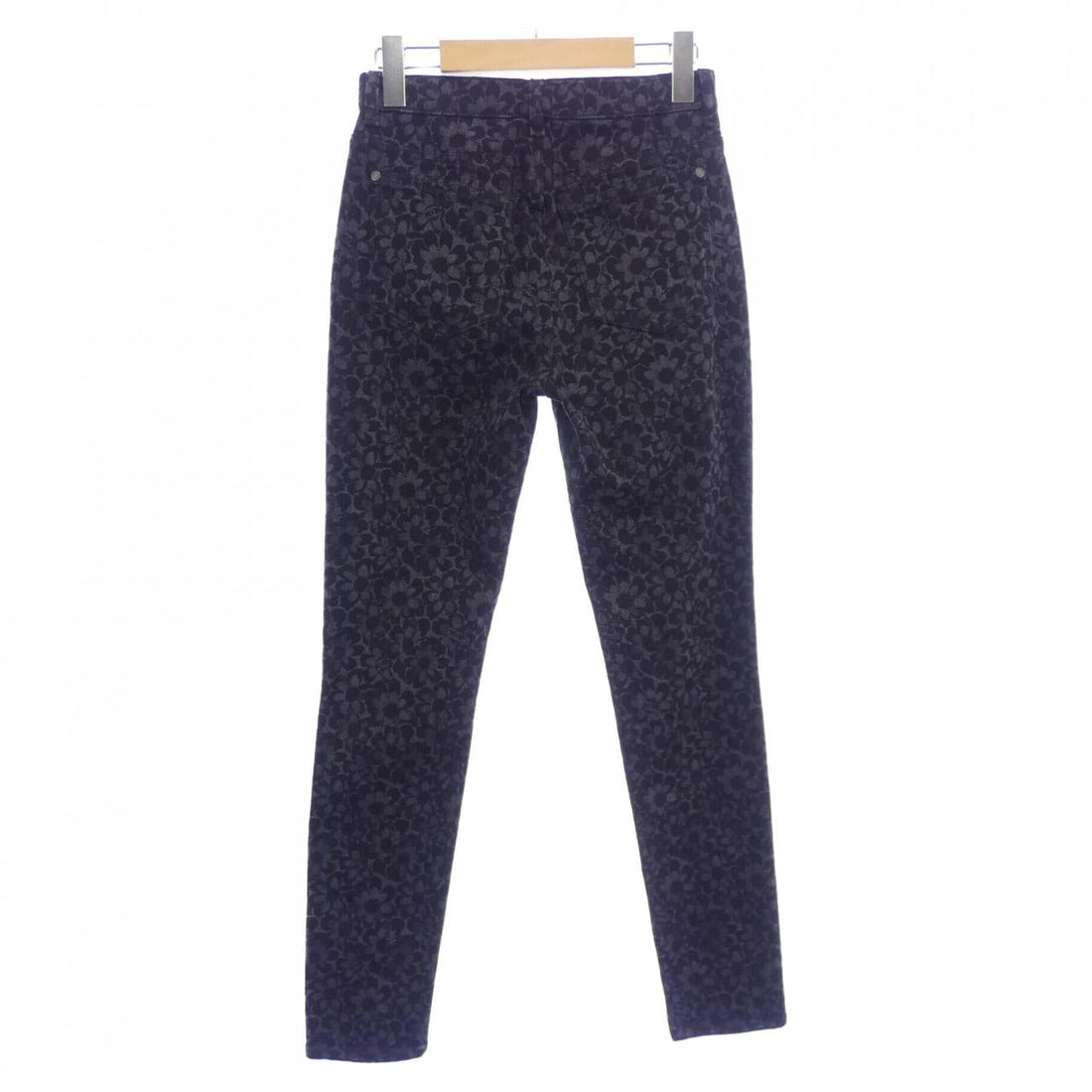 Chanel P78112V70018 Jeans