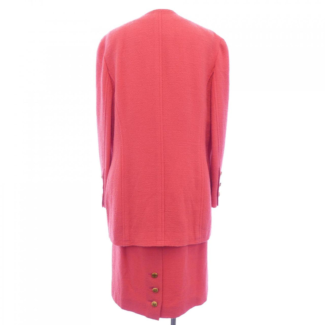 Chanel P01265V02120 93C Suit