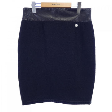Chanel P50723V37722 Skirt