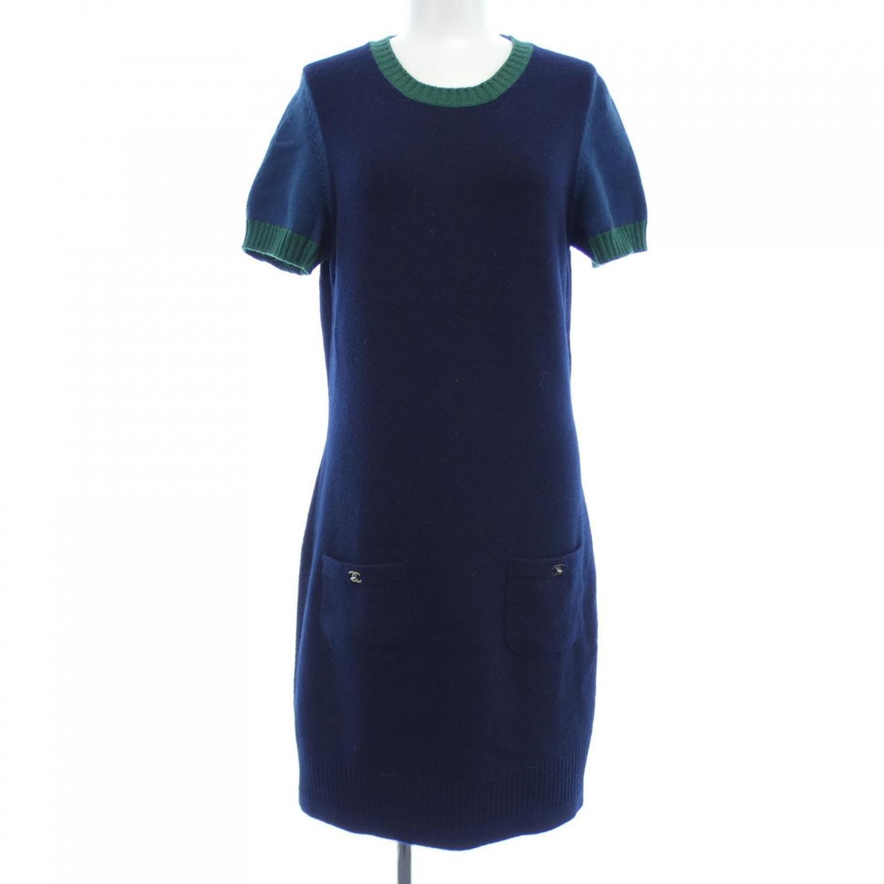 Chanel P42136K03185 Cashmere Dress