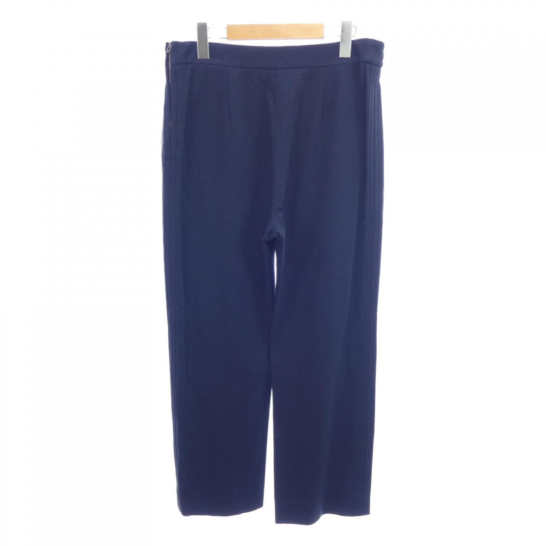 Chanel P43060V31604 Pants