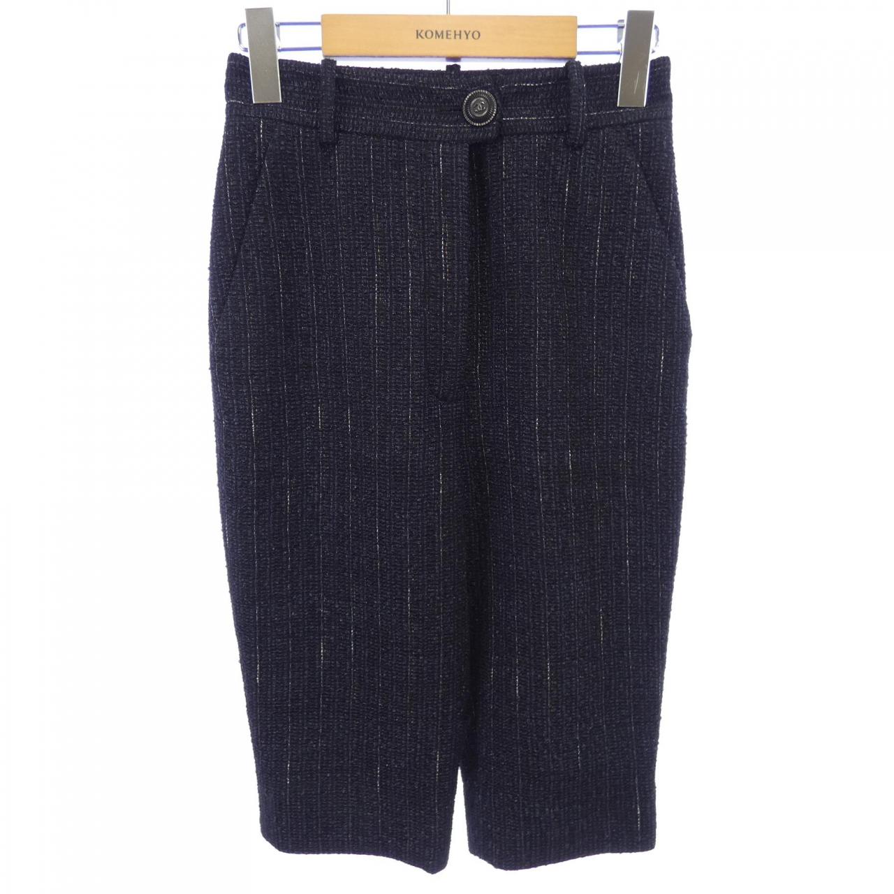 Chanel P62766V48278 Shorts