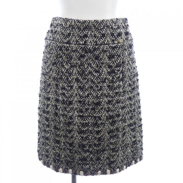 Chanel P44043V32312 Skirt