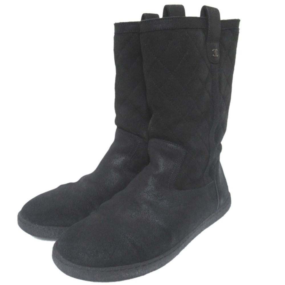 Chanel Matelasse Shearling Boots