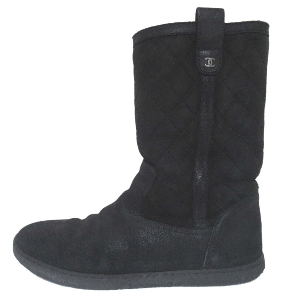 Chanel Matelasse Shearling Boots
