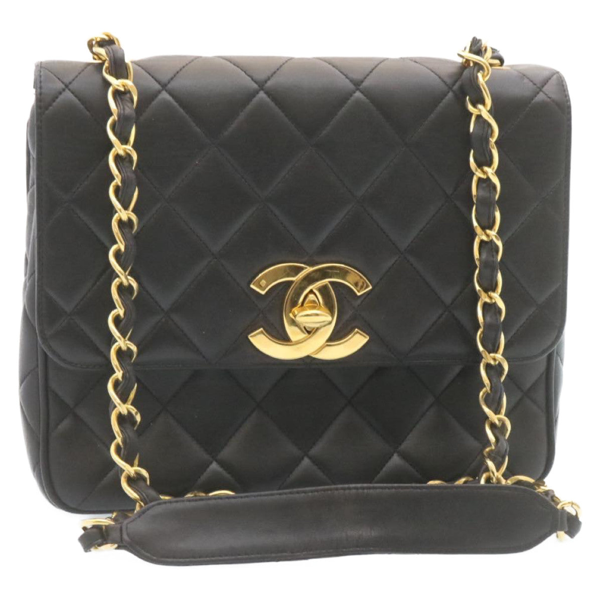 Top Quality Chanel Matelasse Chain New Shoulder Bag Lamb Skin Black Gold CC Auth 28632A