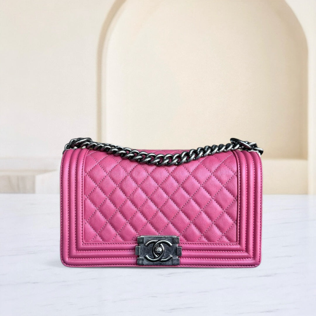 Chanel Boy Medium - Calfskin 25CM Quilted Grained Calfskin Leboy Pink RSHW No 17