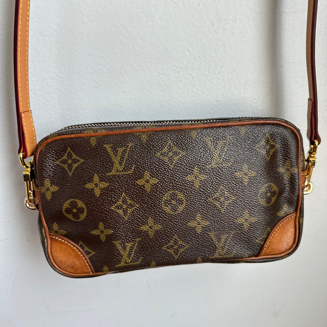 The Junco Crossbody Bag -Prestige Totes Bags Monogram in Tan