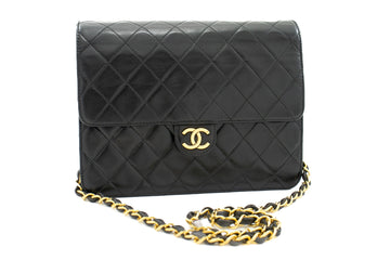 CHANEL Small Chain Shoulder Bag Clutch Black Quilted Flap Lambskin j85