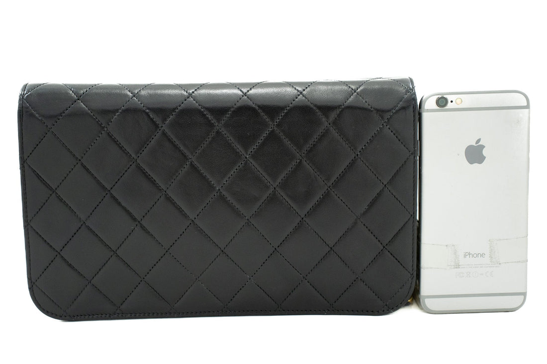 CHANEL Full Flap Chain Shoulder Bag Clutch Black Quilted Lambskin j59