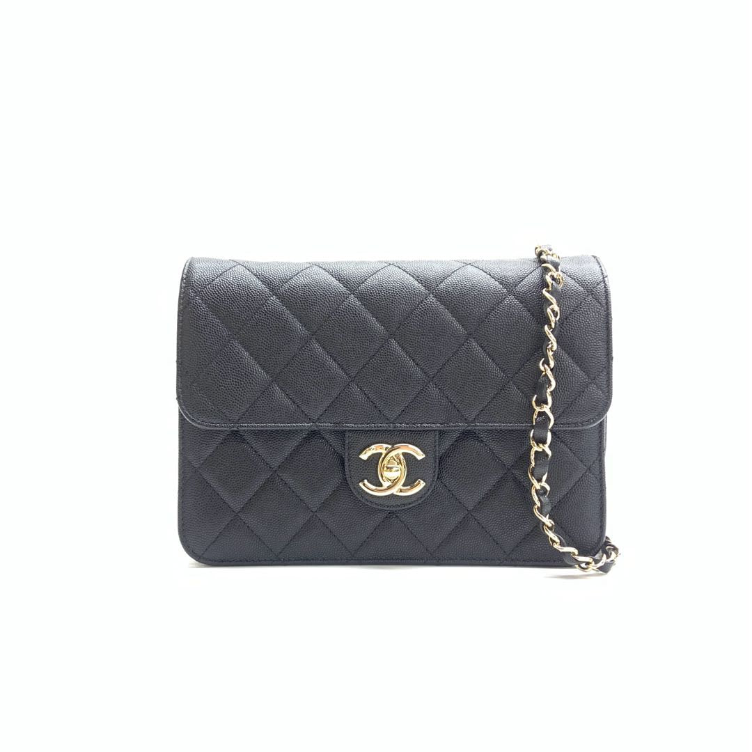 Chanel 22C Calfskin Shoulder Bag