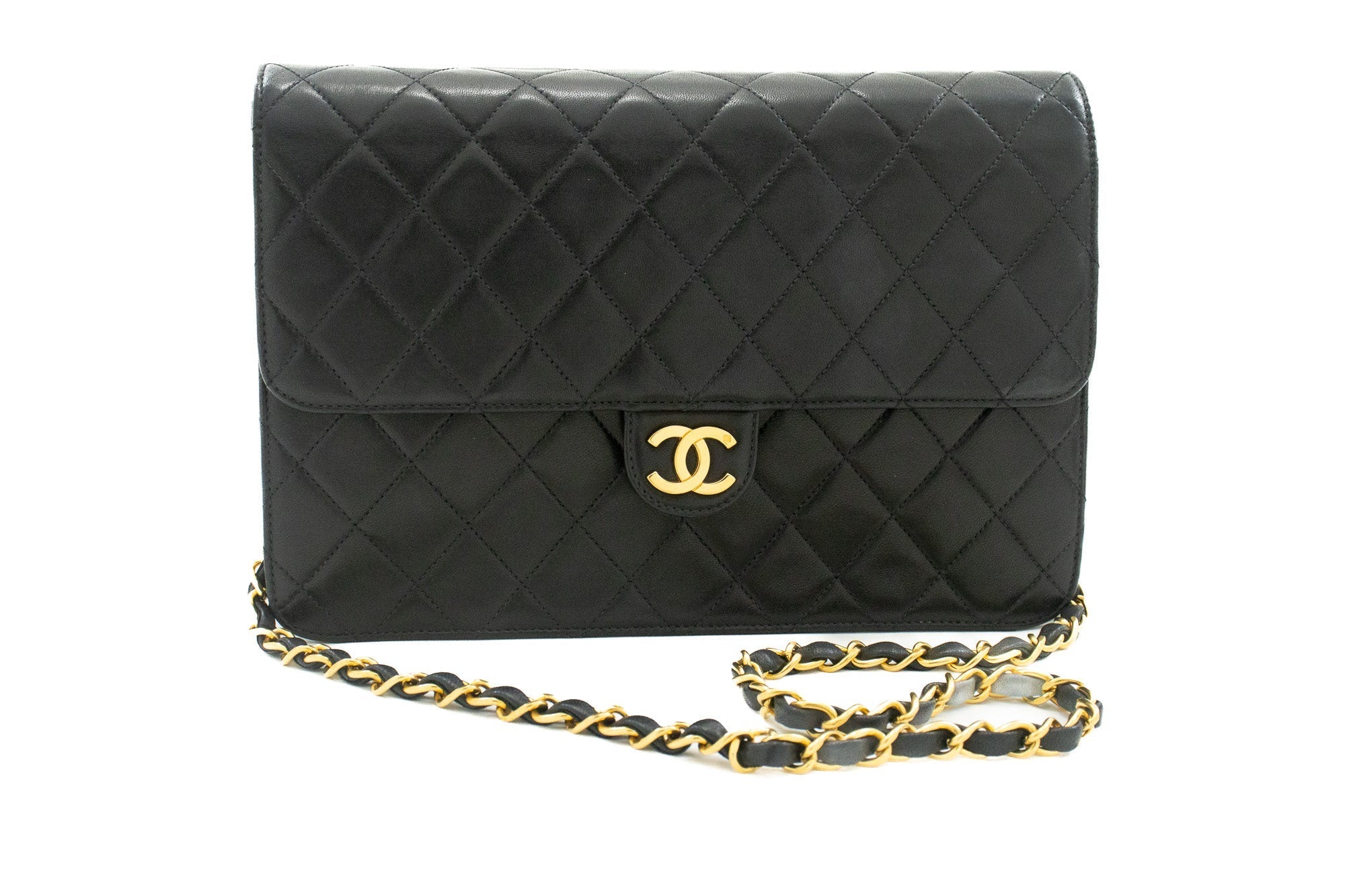CHANEL Chain Shoulder Bag Clutch Black Quilted Flap Lambskin Purse k13