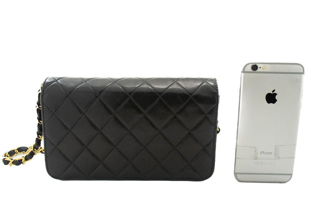CHANEL Full Flap Chain Shoulder Bag Clutch Black Quilted Lambskin k09