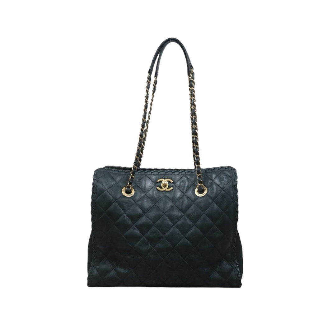 Good ( Rank AB)? CHANEL Matrasse Chain Calf Leather Tote Bag Dark Green Made In 2014 -2015 Year?Y25061702