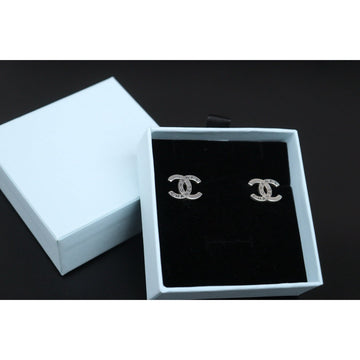 Good ( Rank AB)? CHANEL Coco Mark Cambon Earrings?V25071014