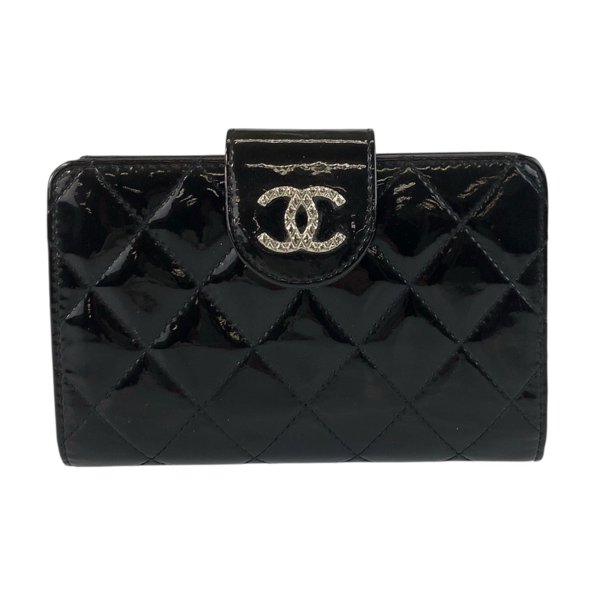 Chanel Brilliant Matelasse Patent Leather Compact Wallet