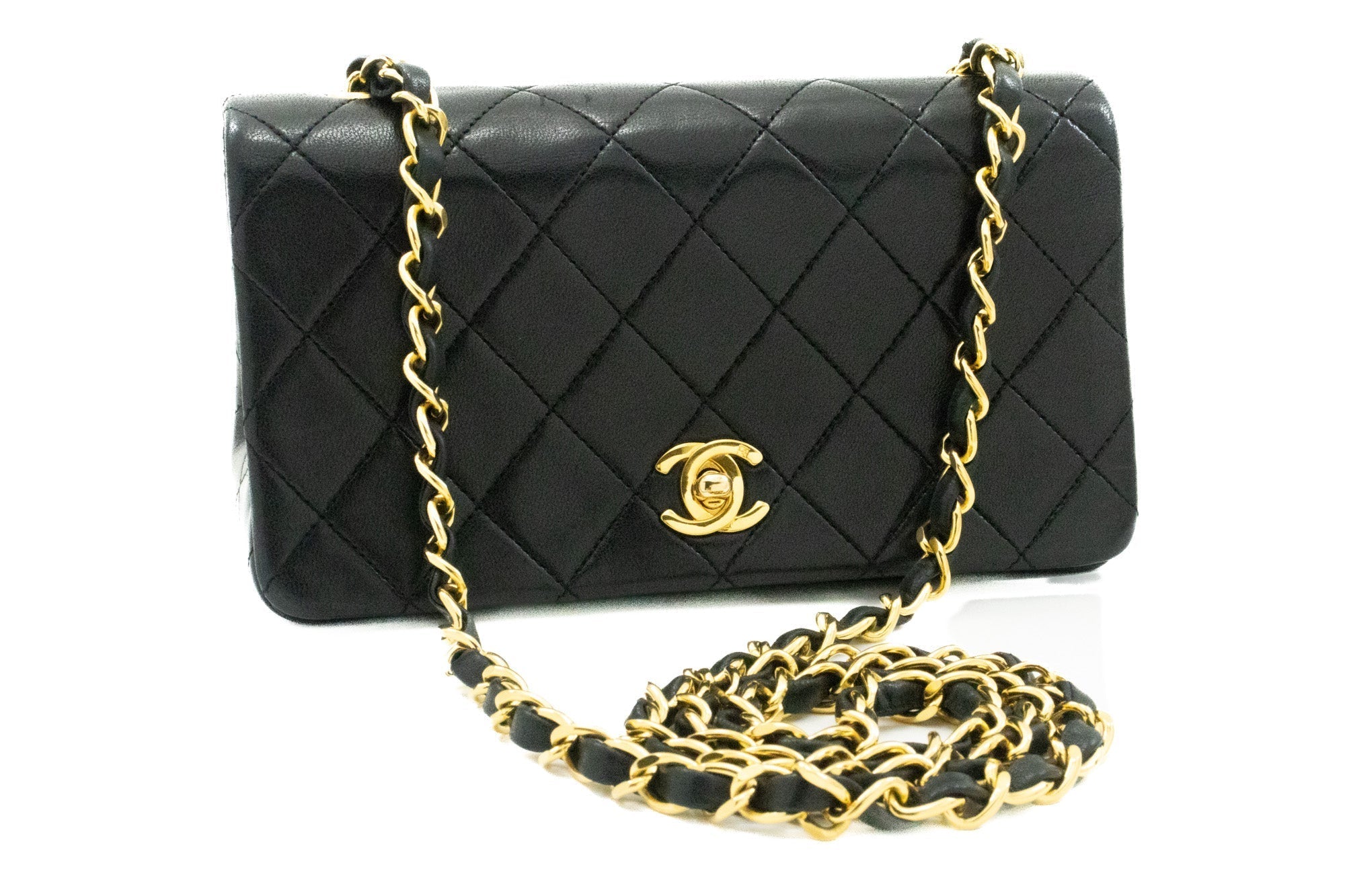 CHANEL Full Flap Chain Shoulder Bag Crossbody Black Quilted Lamb k64