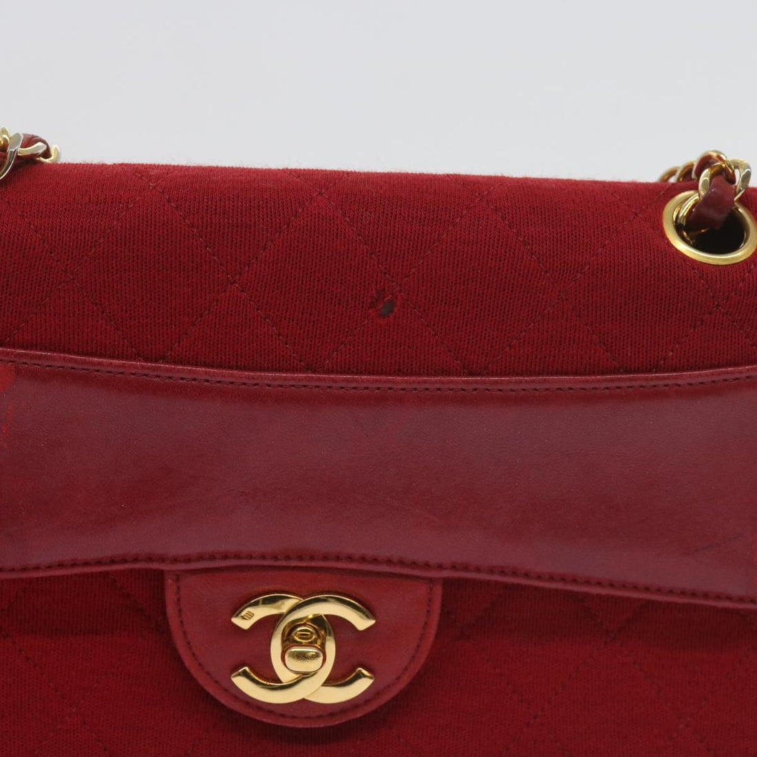 Top Quality Chanel Matelasse Chain Shoulder Bag Canvas Red CC Auth 59869A