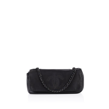 Chanel Timeless shoulder bag