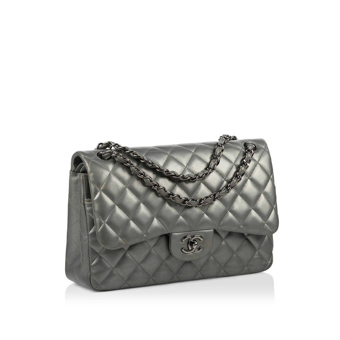 Chanel Classic Flap Bag Jumbo