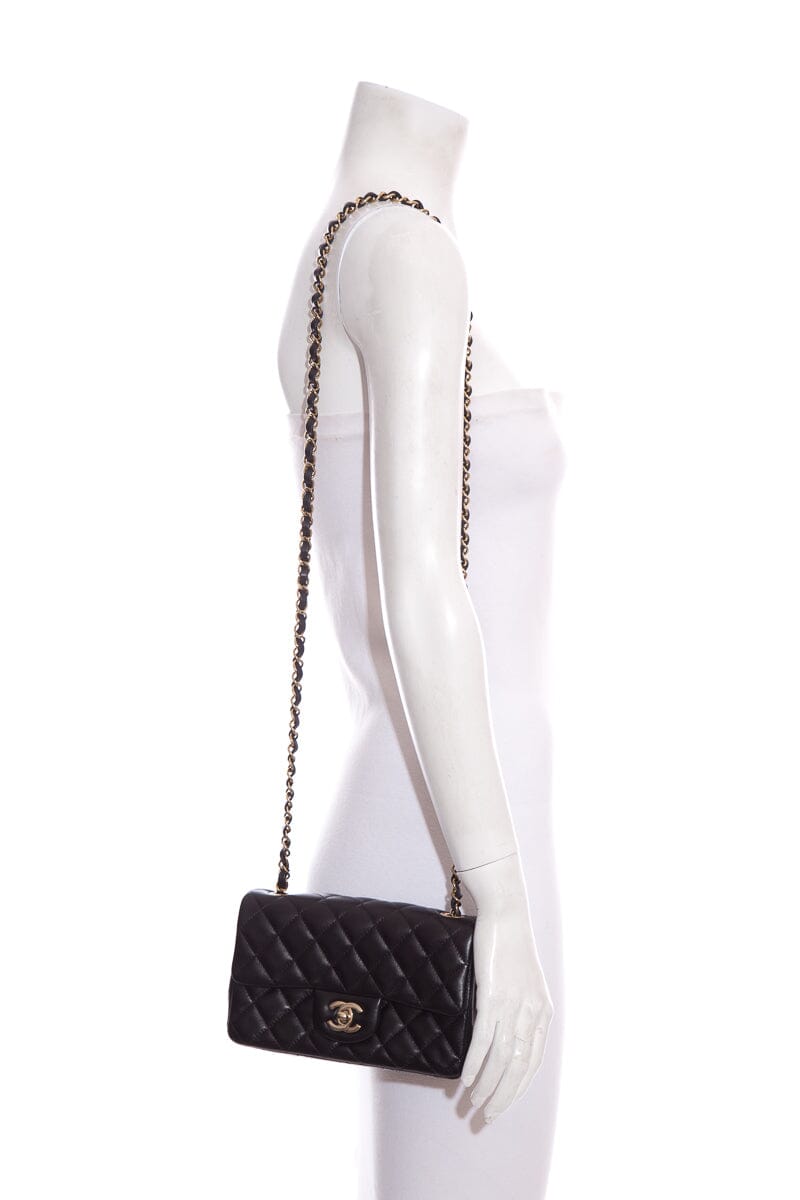 Chanel Black Single Flap 2022  Mini Lamb Leather Handbag