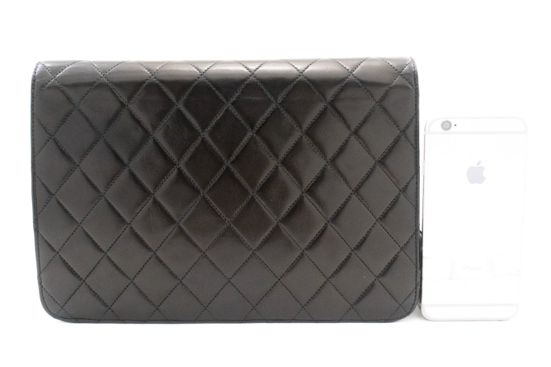 CHANEL Chain Shoulder Bag Clutch Black Quilted Flap Lambskin Purse k36