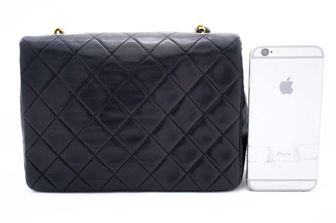CHANEL Mini Square Small Chain Shoulder Bag Crossbody Black Quilt k83