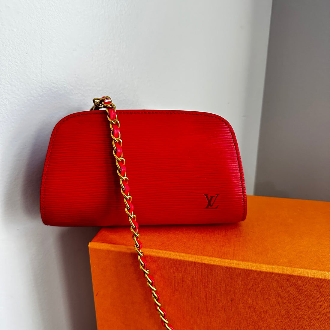 The Kinglet Crossbody Bag -Prestige Totes Bags LV Epi in Red
