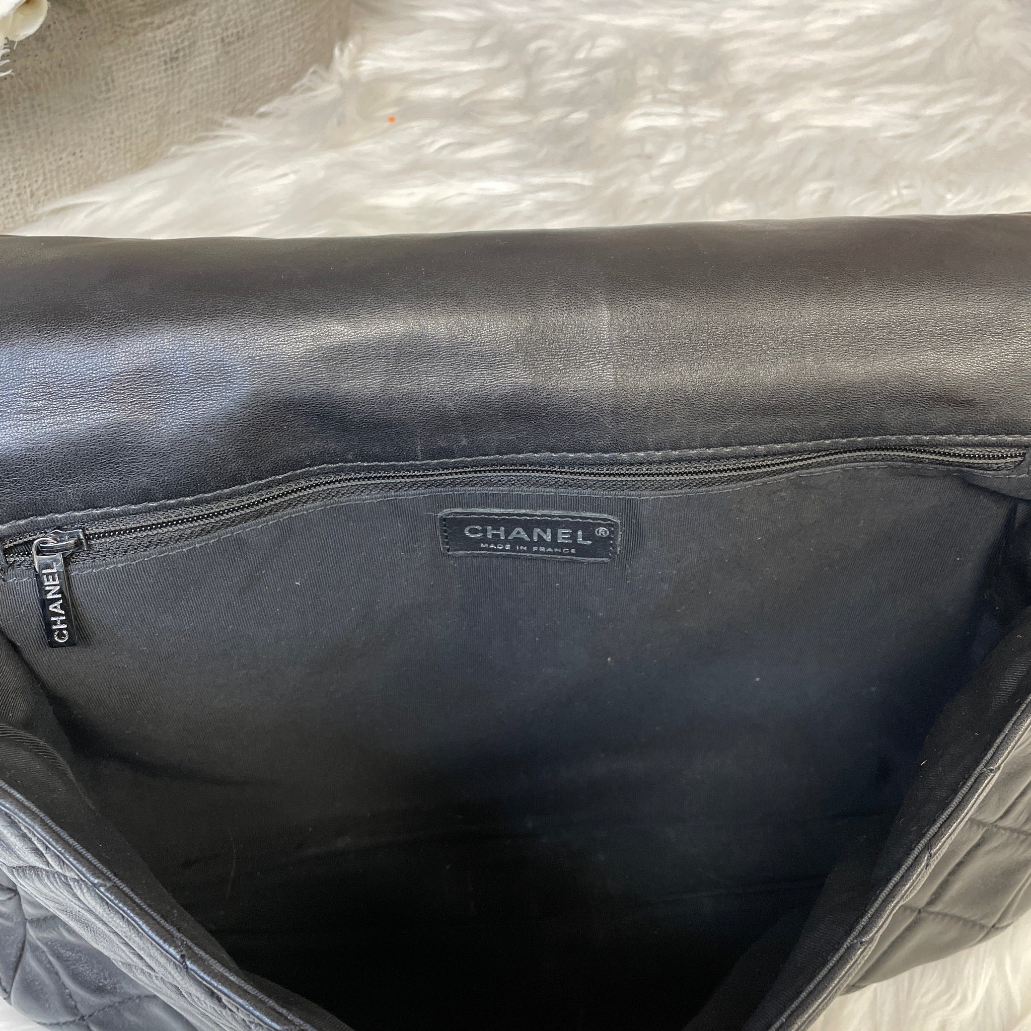 Clutch Luxury Designer By Chanel  Size: Medium