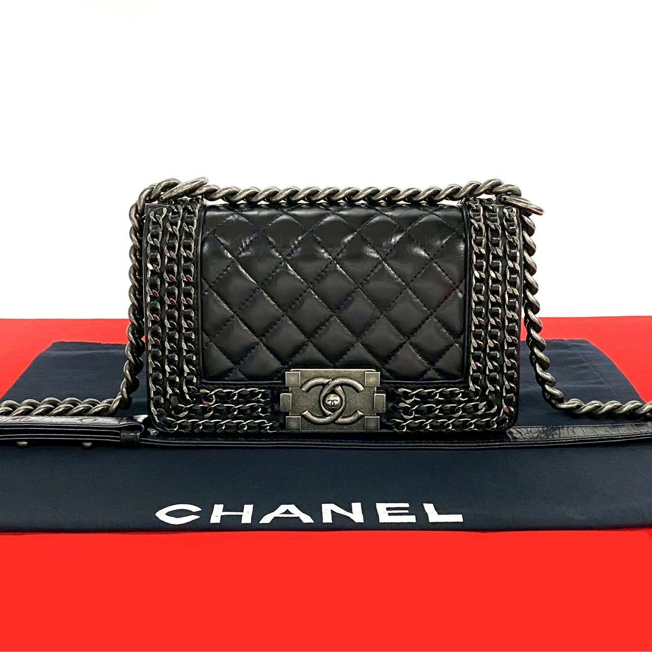 Chanel Boy Chanel Leather Shoulder Bag