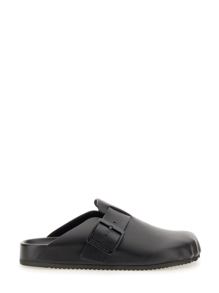 BALENCIAGA Elegant Bovine Leather Slide Sandals for Women