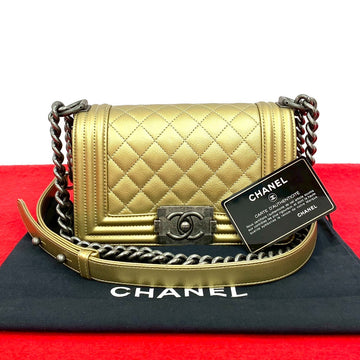 Chanel Boy Chanel Caviar Skin Shoulder Bag