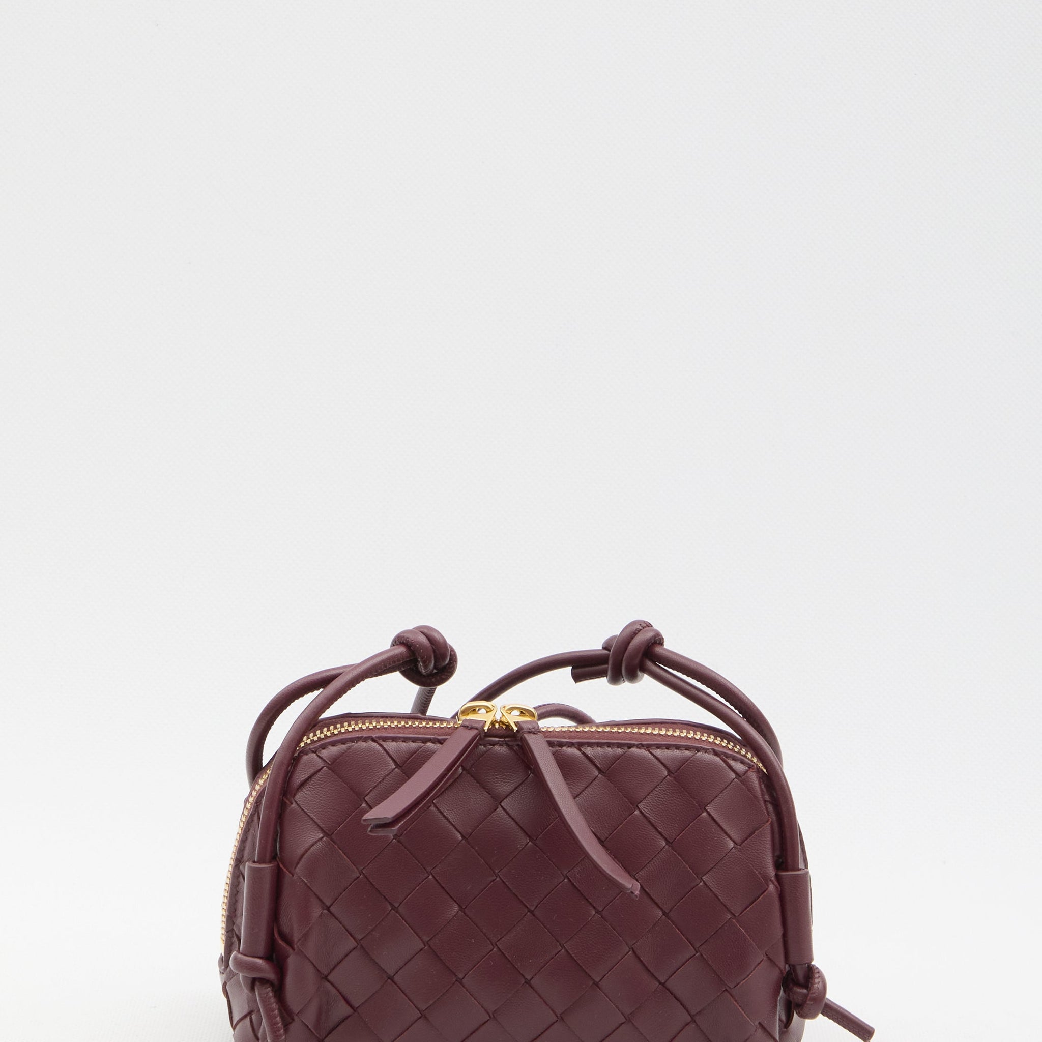 BOTTEGA VENETA Mini Intrecciato Concert Handbag (18x11x8cm)