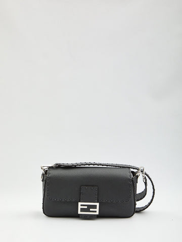FENDI Handcrafted Regular Baguette Bag - 27 x 15 x 6.5 cm